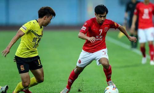 星空·综合体育-
升班马对决!江苏德比泰州取胜无悬念 昆山或赛季双杀四川优必选(图2) 星空·综合体育-
升班马对决!江苏德比泰州取胜无悬念 昆山或赛季双杀四川优必选(图2)